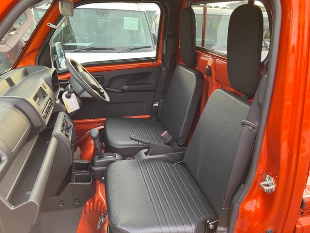 ハイゼットトラックスタンダード　農用スペシャル　ＡＭ／ＦＭラジオデッキスマートアシスト・コーナーセンサー・切り替え式４ＷＤ（ＣＶＴ車）・スーパーデフロック・ハロゲンヘッドランプ・マニュアルエアコン・リア４枚リーフスプリング（山梨県）の中古車