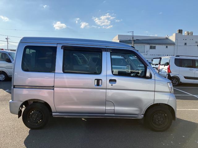 ハイゼットカーゴクルーズ　４ＷＤ　整備付き　１年保証　内外装確認切替４ＷＤ　エアバッグ　ＡＢＳ付　１オーナー　定期点検記録簿　電動格納ドアミラーマニュアルエアコ　パワーウィンドウ（山梨県）の中古車