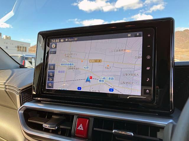 ロッキープレミアムＧ　９インチナビ　パノラマモニタースマートアシスト・コーナーセンサー・１７インチアルミ・ＬＥＤヘッドランプ・（自動消灯システム）・オートエアコン・プッシュエンジンスタート（山梨県）の中古車