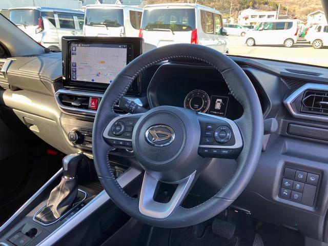 ロッキープレミアムＧ　９インチナビ　パノラマモニタースマートアシスト・コーナーセンサー・１７インチアルミ・ＬＥＤヘッドランプ・（自動消灯システム）・オートエアコン・プッシュエンジンスタート（山梨県）の中古車