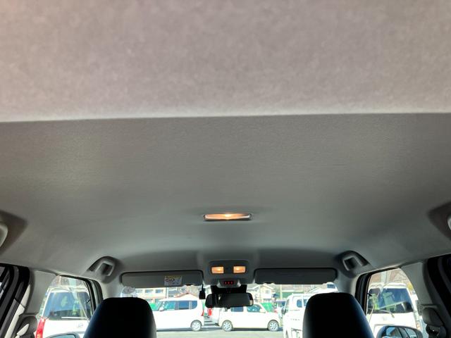 ロッキープレミアムＧ　９インチナビ　パノラマモニタースマートアシスト・コーナーセンサー・１７インチアルミ・ＬＥＤヘッドランプ・（自動消灯システム）・オートエアコン・プッシュエンジンスタート（山梨県）の中古車