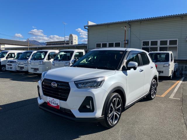 ロッキープレミアムＧ　９インチナビ　パノラマモニタースマートアシスト・コーナーセンサー・１７インチアルミ・ＬＥＤヘッドランプ・（自動消灯システム）・オートエアコン・プッシュエンジンスタート（山梨県）の中古車