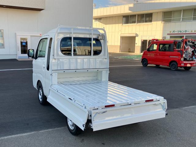 ハイゼットトラックジャンボエクストラ　４ＷＤ　ＣＶＴ　オーディオレススマートアシスト・コーナーセンサー・切り替え式４ＷＤ（ＣＶＴ車）・ＬＥＤヘッドランプ・ＬＥＤフォグランプ・ＬＥＤ大型作業灯・プッシュエンジンスタート（山梨県）の中古車