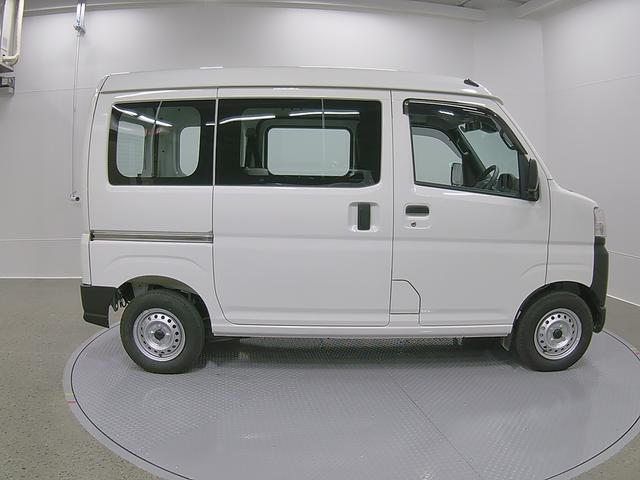 ハイゼットカーゴスペシャル　４ＷＤ　　整備付き　１年保証スマートアシスト・コーナーセンサー・３モード電子制御４ＷＤ（ＣＶＴ車）・荷室長１，９１５ｍｍ・荷室幅１，４１０ｍｍ・荷室高１，２５０ｍｍ・ハロゲンヘッドランプ・マニュアルエアコン（山梨県）の中古車