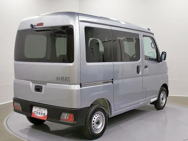 ハイゼットカーゴデラックス　４ＷＤ　ＣＶＴスマートアシスト・コーナーセンサー・３モード電子制御４ＷＤ（ＣＶＴ車）・荷室長１，９１５ｍｍ・荷室幅１，４１０ｍｍ・荷室高１，２５０ｍｍ・ハロゲンヘッドランプ・マニュアルエアコン（山梨県）の中古車
