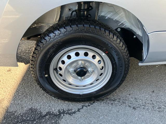 ハイゼットトラックスタンダード 農用スペシャル AM/FMラジオデッキ CVTスマートアシスト・切り替え式4WD(CVT車)・荷台フロア長2,030mm・荷台幅1,410mm・防錆鋼鈑・ハロゲンヘッドランプ・マニュアルエアコン(山梨県)の中古車