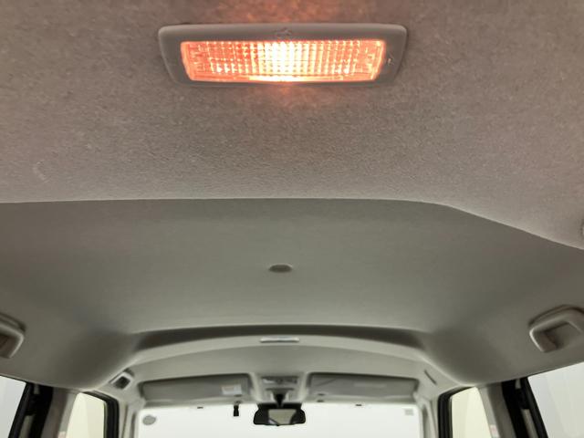 トールカスタムＧターボ　ディスプレイオーディオ　バックモニタースマートアシスト・ＬＥＤヘッドランプ・ＬＥＤフォグ・両側パワースライドドア・オートエアコン・パーキングブレーキ解除忘れ防止ブザー・ヘッドランプ自動消灯システム・プッシュエンジンスタート（山梨県）の中古車