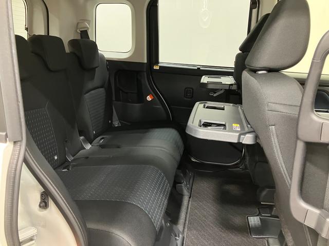 トールカスタムＧターボ　ディスプレイオーディオ　バックモニタースマートアシスト・ＬＥＤヘッドランプ・ＬＥＤフォグ・両側パワースライドドア・オートエアコン・パーキングブレーキ解除忘れ防止ブザー・ヘッドランプ自動消灯システム・プッシュエンジンスタート（山梨県）の中古車