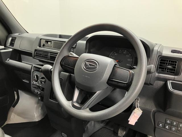 ハイゼットカーゴデラックス　４ＷＤ　ＣＶＴスマートアシスト・コーナーセンサー・３モード電子制御４ＷＤ（ＣＶＴ車）・荷室長１，９１５ｍｍ・荷室幅１，４１０ｍｍ・荷室高１，２５０ｍｍ・ハロゲンヘッドランプ・マニュアルエアコン（山梨県）の中古車