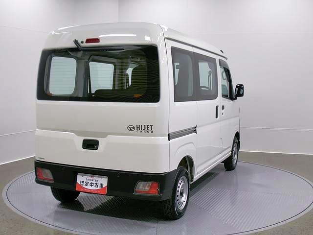 ハイゼットカーゴスペシャル　４ＷＤ　ＭＴ荷室長１，９１５ｍｍ・荷室幅１，４１０ｍｍ・荷室高１，２５０ｍｍ・ハロゲンヘッドランプ・マニュアルエアコン（山梨県）の中古車