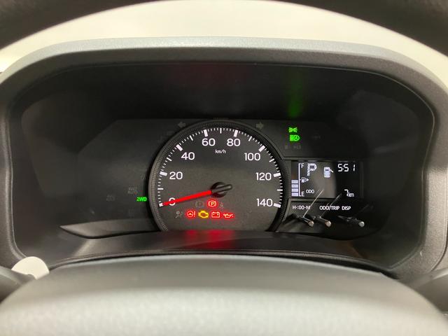 ハイゼットカーゴデラックス　４ＷＤ　ＣＶＴスマートアシスト・コーナーセンサー・３モード電子制御４ＷＤ（ＣＶＴ車）・荷室長１，９１５ｍｍ・荷室幅１，４１０ｍｍ・荷室高１，２５０ｍｍ・ハロゲンヘッドランプ・マニュアルエアコン（山梨県）の中古車