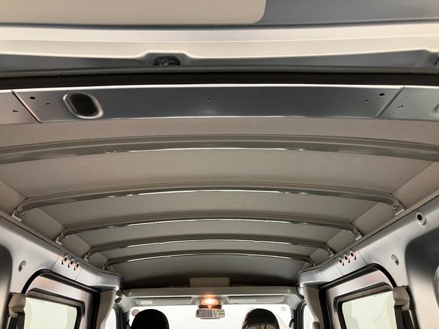 ハイゼットカーゴデラックス　４ＷＤ　ＣＶＴスマートアシスト・コーナーセンサー・３モード電子制御４ＷＤ（ＣＶＴ車）・荷室長１，９１５ｍｍ・荷室幅１，４１０ｍｍ・荷室高１，２５０ｍｍ・ハロゲンヘッドランプ・マニュアルエアコン（山梨県）の中古車