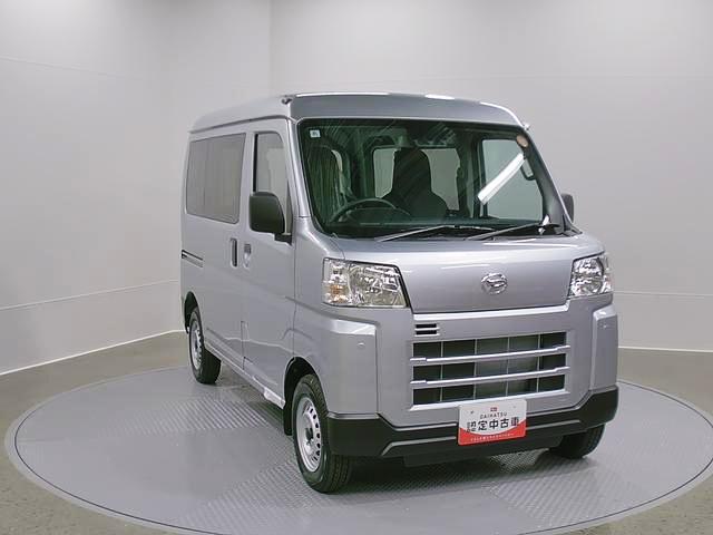 ハイゼットカーゴデラックス　４ＷＤ　ＣＶＴスマートアシスト・コーナーセンサー・３モード電子制御４ＷＤ（ＣＶＴ車）・荷室長１，９１５ｍｍ・荷室幅１，４１０ｍｍ・荷室高１，２５０ｍｍ・ハロゲンヘッドランプ・マニュアルエアコン（山梨県）の中古車