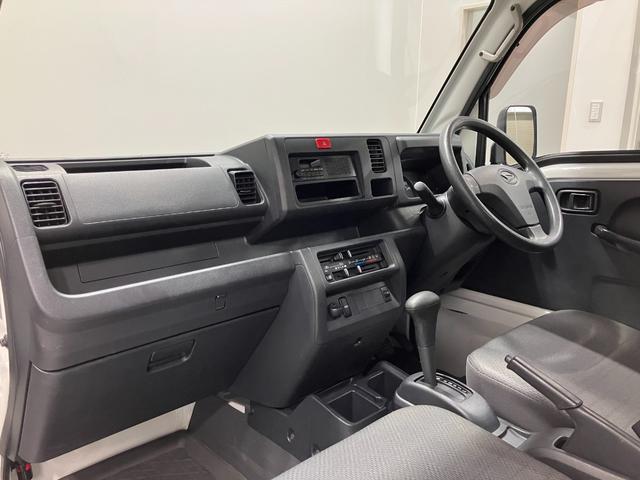 ハイゼットトラックスタンダード 4WD AT 整備付き 1年保証ワンオーナー車 整備記録簿 シングルエアバッグ エアコン付 パワステ ABS 4WD(山梨県)の中古車