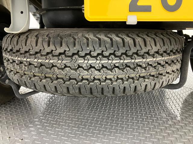 ハイゼットトラックスタンダード 4WD AT 整備付き 1年保証ワンオーナー車 整備記録簿 シングルエアバッグ エアコン付 パワステ ABS 4WD(山梨県)の中古車