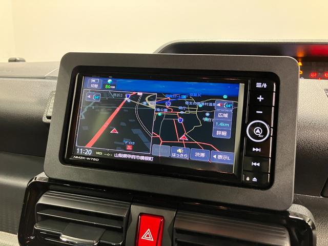 タントカスタムＲＳリミテッド　純正ナビ　パノラマモニタースマートアシスト・ＬＥＤヘッドライト・１５インチアルミホイール・両側パワースライドドア・ＵＳＢソケット・運転席助手席シートヒーター・レザー調Ｘフルファブリックシート・本革巻ステアリングホイール（山梨県）の中古車