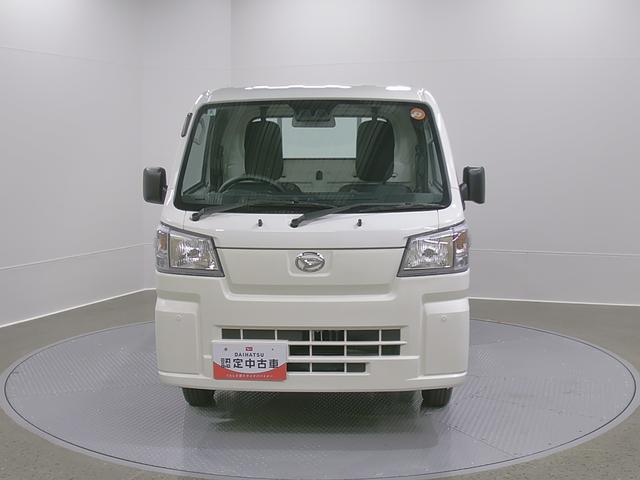 ハイゼットトラックスタンダード　４ＷＤ　ＣＶＴ　ＡＭ／ＦＭラジオデッキスマートアシスト・切り替え式４ＷＤ（ＣＶＴ車）・荷台フロア長２，０３０ｍｍ・荷台幅１，４１０ｍｍ・防錆鋼鈑・ハロゲンヘッドランプ・マニュアルエアコン（山梨県）の中古車