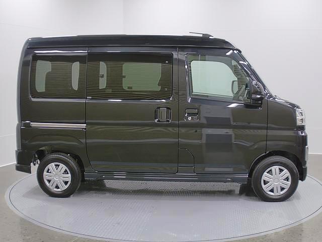 アトレーＲＳ　４ＷＤ　純正ナビゲーション　バックモニタースマートアシスト・コーナーセンサー・電子制御式４ＷＤ（４ＷＤ車）・直列３気筒インタークーラーターボ・ＬＥＤヘッドランプ・両側パワースライドドア・オートエアコン・電動格納ミラー（ターンランプ）（山梨県）の中古車