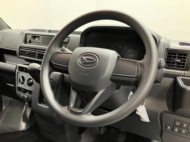 ハイゼットカーゴデラックス　４ＷＤ　ＣＶＴ　ＡＭ／ＦＭラジオデッキスマートアシスト・コーナーセンサー・３モード電子制御４ＷＤ（ＣＶＴ車）・荷室長１，９１５ｍｍ・荷室幅１，４１０ｍｍ・荷室高１，２５０ｍｍ・ハロゲンヘッドランプ・マニュアルエアコン（山梨県）の中古車