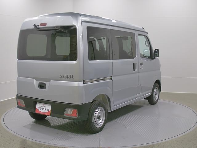 ハイゼットカーゴデラックス　４ＷＤ　ＣＶＴ　ＡＭ／ＦＭラジオデッキスマートアシスト・コーナーセンサー・３モード電子制御４ＷＤ（ＣＶＴ車）・荷室長１，９１５ｍｍ・荷室幅１，４１０ｍｍ・荷室高１，２５０ｍｍ・ハロゲンヘッドランプ・マニュアルエアコン（山梨県）の中古車