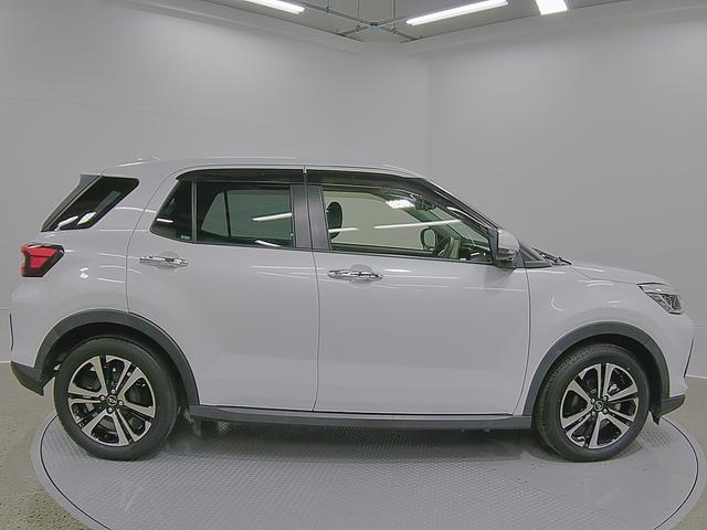 ロッキーＧ　４ＷＤ　整備付き　１年保証スマートアシスト・１７インチアルミ・ＬＥＤヘッドランプ・ＬＥＤフォグ・シーケンシャルターンランプ・プッシュエンジンスタート・オートエアコン・ＵＳＢソケット（山梨県）の中古車