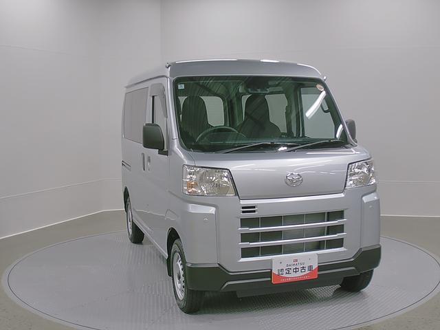 ハイゼットカーゴデラックス　４ＷＤ　ＣＶＴ　ＡＭ／ＦＭラジオデッキスマートアシスト・コーナーセンサー・３モード電子制御４ＷＤ（ＣＶＴ車）・荷室長１，９１５ｍｍ・荷室幅１，４１０ｍｍ・荷室高１，２５０ｍｍ・ハロゲンヘッドランプ・マニュアルエアコン（山梨県）の中古車