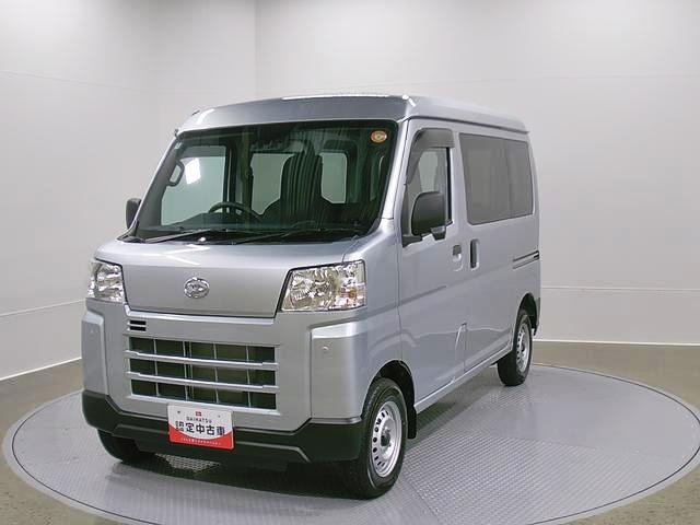 ハイゼットカーゴデラックス　４ＷＤ　ＣＶＴ　ＡＭ／ＦＭラジオデッキスマートアシスト・コーナーセンサー・３モード電子制御４ＷＤ（ＣＶＴ車）・荷室長１，９１５ｍｍ・荷室幅１，４１０ｍｍ・荷室高１，２５０ｍｍ・ハロゲンヘッドランプ・マニュアルエアコン（山梨県）の中古車