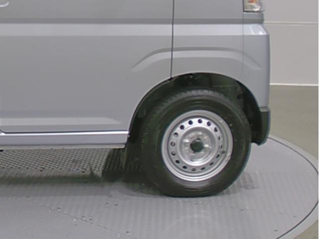 ハイゼットカーゴデラックス　４ＷＤ　ＣＶＴ　ＡＭ／ＦＭラジオデッキスマートアシスト・コーナーセンサー・３モード電子制御４ＷＤ（ＣＶＴ車）・荷室長１，９１５ｍｍ・荷室幅１，４１０ｍｍ・荷室高１，２５０ｍｍ・ハロゲンヘッドランプ・マニュアルエアコン（山梨県）の中古車