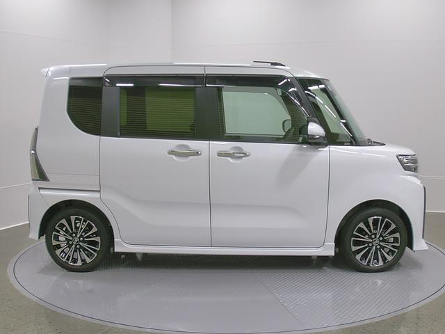 タントカスタムＲＳ　純正ナビゲーション　バックモニタースマートアシスト・ＬＥＤヘッドランプ・プッシュエンジンスタート・１５インチアルミホイール・両側パワースライドドア・ＵＳＢソケット・オートエアコン・運転席助手席シートヒーター（山梨県）の中古車