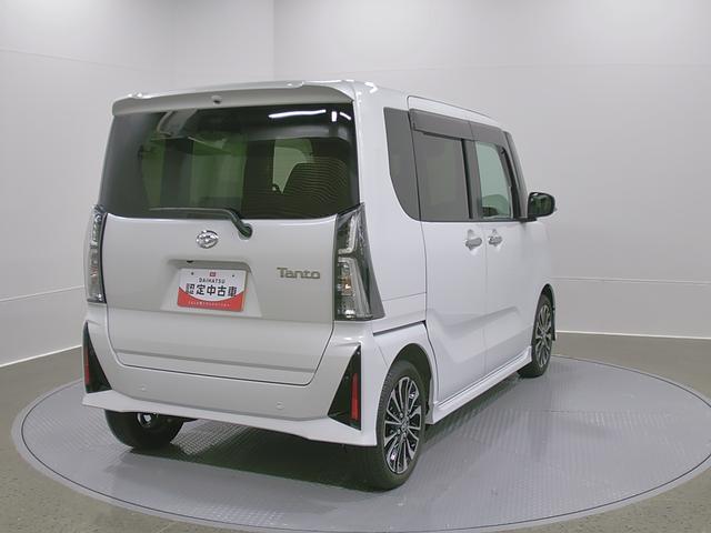 タントカスタムＲＳ　純正ナビゲーション　バックモニタースマートアシスト・ＬＥＤヘッドライト・１５インチアルミホイール・両側パワースライドドア・ＵＳＢソケット・運転席助手席シートヒーター・レザー調Ｘフルファブリックシート・本革巻ステアリングホイール（山梨県）の中古車