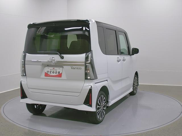 タントカスタムＲＳリミテッド　４ＷＤ　純正ナビ　パノラマモニタースマートアシスト・ＬＥＤヘッドライト・１５インチアルミホイール・両側パワースライドドア・ＵＳＢソケット・運転席助手席シートヒーター・レザー調Ｘフルファブリックシート・本革巻ステアリングホイール（山梨県）の中古車