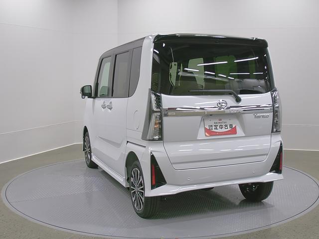 タントカスタムＲＳリミテッド　４ＷＤ　純正ナビ　パノラマモニタースマートアシスト・ＬＥＤヘッドライト・１５インチアルミホイール・両側パワースライドドア・ＵＳＢソケット・運転席助手席シートヒーター・レザー調Ｘフルファブリックシート・本革巻ステアリングホイール（山梨県）の中古車