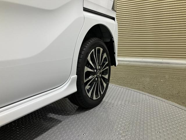 タントカスタムＲＳリミテッド　４ＷＤ　純正ナビ　パノラマモニタースマートアシスト・ＬＥＤヘッドライト・１５インチアルミホイール・両側パワースライドドア・ＵＳＢソケット・運転席助手席シートヒーター・レザー調Ｘフルファブリックシート・本革巻ステアリングホイール（山梨県）の中古車