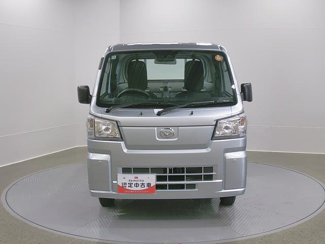 ハイゼットトラックスタンダード　４ＷＤ　ＣＶＴスマートアシスト・切り替え式４ＷＤ（ＣＶＴ車）・荷台フロア長２，０３０ｍｍ・荷台幅１，４１０ｍｍ・防錆鋼鈑・ハロゲンヘッドランプ・マニュアルエアコン（山梨県）の中古車