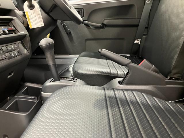 ハイゼットトラックスタンダード　４ＷＤ　ＣＶＴスマートアシスト・切り替え式４ＷＤ（ＣＶＴ車）・荷台フロア長２，０３０ｍｍ・荷台幅１，４１０ｍｍ・防錆鋼鈑・ハロゲンヘッドランプ・マニュアルエアコン（山梨県）の中古車