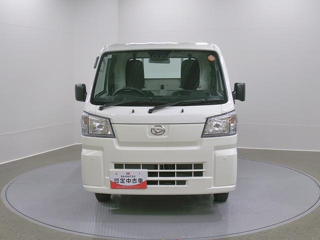 ハイゼットトラックスタンダード AM/FMラジオデッキ CVTスマートアシスト・切り替え式4WD(CVT車)・荷台フロア長2,030mm・荷台幅1,410mm・防錆鋼鈑・ハロゲンヘッドランプ・マニュアルエアコン(山梨県)の中古車