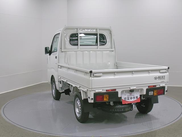 ハイゼットトラックスタンダード AM/FMラジオデッキ CVTスマートアシスト・切り替え式4WD(CVT車)・荷台フロア長2,030mm・荷台幅1,410mm・防錆鋼鈑・ハロゲンヘッドランプ・マニュアルエアコン(山梨県)の中古車