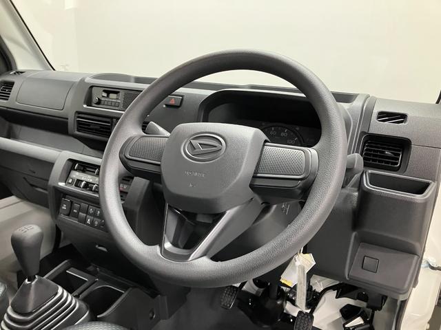 ハイゼットトラックスタンダード 4WD MTスマートアシスト・荷台フロア長2,030mm・荷台幅1,410mm・防錆鋼鈑・ハロゲンヘッドランプ・マニュアルエアコン(山梨県)の中古車