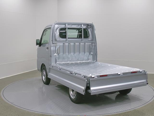 ハイゼットトラックスタンダード　農用スペシャル　４ＷＤ　ＣＶＴスマートアシスト・コーナーセンサー・切り替え式４ＷＤ（ＣＶＴ車）・スーパーデフロック・ハロゲンヘッドランプ・マニュアルエアコン・リア４枚リーフスプリング（山梨県）の中古車
