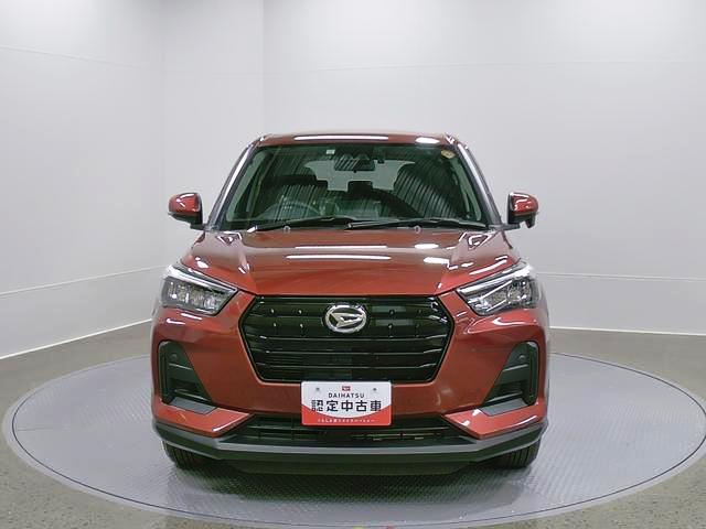 ロッキーX 4WD 純正ナビ 整備付き 1年保証スマートアシスト・コーナーセンサー・16インチアルミ・LEDヘッドランプ(自動消灯システム)・オートエアコン・プッシュエンジンスタート・車速感応式オートパワードアロック(山梨県)の中古車