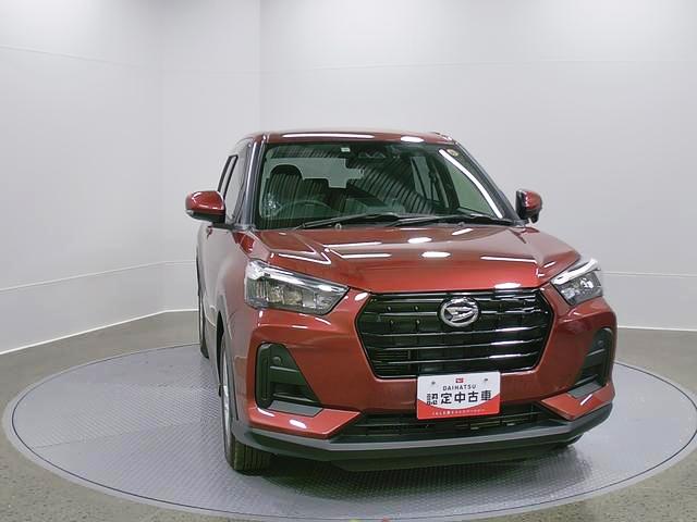 ロッキーX 4WD 純正ナビ 整備付き 1年保証スマートアシスト・コーナーセンサー・16インチアルミ・LEDヘッドランプ(自動消灯システム)・オートエアコン・プッシュエンジンスタート・車速感応式オートパワードアロック(山梨県)の中古車