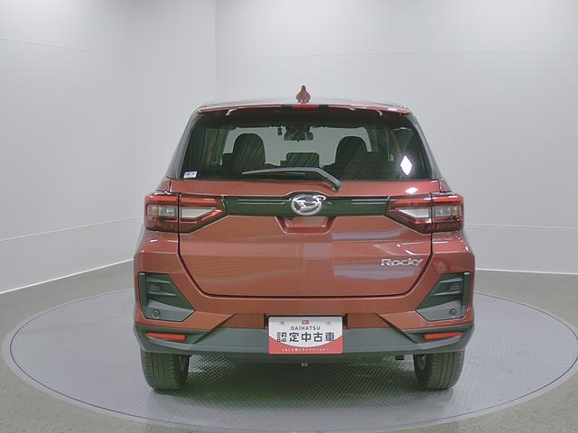 ロッキーX 4WD 純正ナビ 整備付き 1年保証スマートアシスト・コーナーセンサー・16インチアルミ・LEDヘッドランプ(自動消灯システム)・オートエアコン・プッシュエンジンスタート・車速感応式オートパワードアロック(山梨県)の中古車