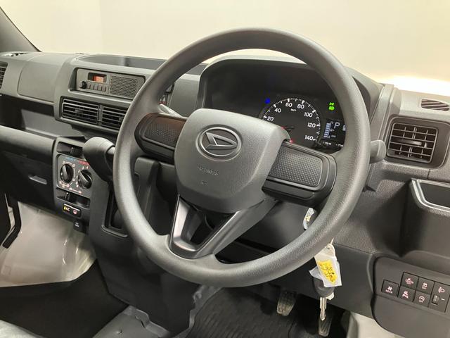 ハイゼットカーゴデラックス 4WD CVT AM/FMラジオデッキスマートアシスト・コーナーセンサー・3モード電子制御4WD(CVT車)・荷室長1,915mm・荷室幅1,410mm・荷室高1,250mm・ハロゲンヘッドランプ・マニュアルエアコン(山梨県)の中古車