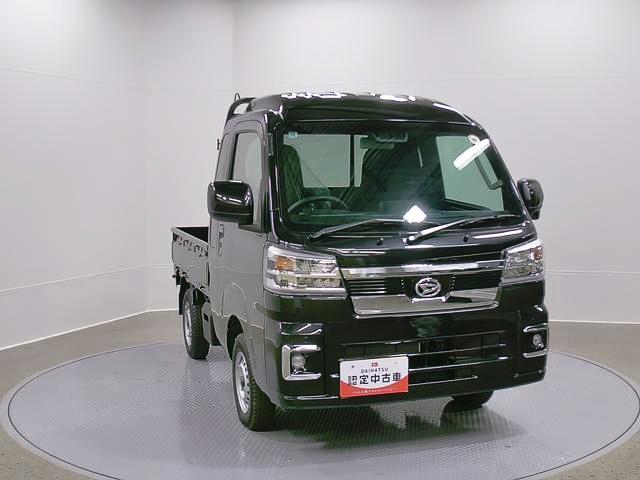 ハイゼットトラックジャンボエクストラ 4WD CVT オーディオレススマートアシスト・コーナーセンサー・切り替え式4WD(CVT車)・LEDヘッドランプ・LEDフォグランプ・LED大型作業灯・プッシュエンジンスタート(山梨県)の中古車