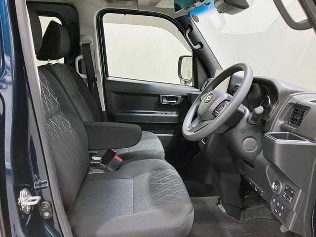 アトレーデッキバン 4WD CVT 整備付き 1年保証スマートアシスト・コーナーセンサー・電子制御式4WD(4WD車)・直列3気筒インタークーラーターボ・LEDヘッドランプ・両側パワースライドドア・オートエアコン・電動・USBソケット(山梨県)の中古車