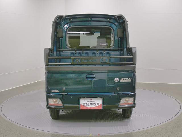 アトレーデッキバン 4WD CVT 整備付き 1年保証スマートアシスト・コーナーセンサー・電子制御式4WD(4WD車)・直列3気筒インタークーラーターボ・LEDヘッドランプ・両側パワースライドドア・オートエアコン・電動・USBソケット(山梨県)の中古車