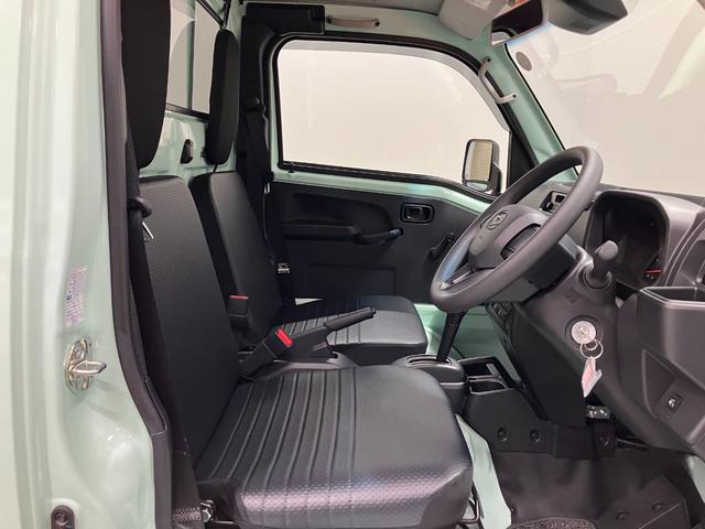 ハイゼットトラックスタンダード 農用スペシャル 4WD CVTスマートアシスト・コーナーセンサー・切り替え式4WD(CVT車)・スーパーデフロック・ハロゲンヘッドランプ・マニュアルエアコン・リア4枚リーフスプリング(山梨県)の中古車