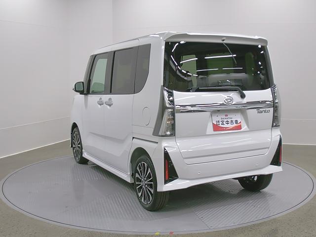 タントカスタムＲＳリミテッド　純正ナビスマートアシスト・ＬＥＤヘッドライト・１５インチアルミホイール・両側パワースライドドア・ＵＳＢソケット・運転席助手席シートヒーター・レザー調Ｘフルファブリックシート・本革巻ステアリングホイール（山梨県）の中古車