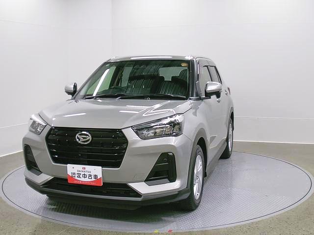 ロッキーＸ　４ＷＤ　タバコ臭　整備付き　１年保証スマートアシスト・コーナーセンサー・１６インチアルミ・ＬＥＤヘッドランプ（自動消灯システム）・オートエアコン・プッシュエンジンスタート・車速感応式オートパワードアロック（山梨県）の中古車