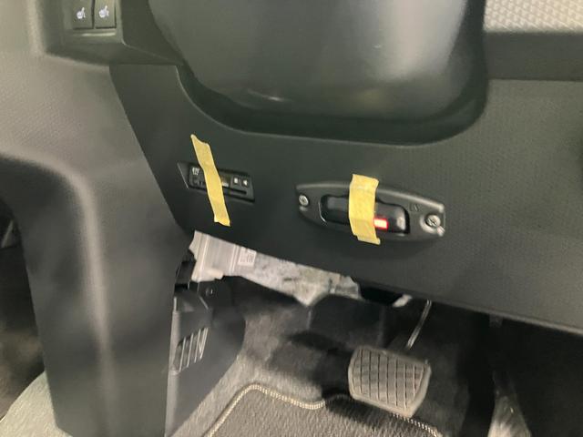 タントカスタムＲＳリミテッド　４ＷＤ　純正ナビ　パノラマモニタースマートアシスト・ＬＥＤヘッドライト・１５インチアルミホイール・両側パワースライドドア・ＵＳＢソケット・運転席助手席シートヒーター・レザー調Ｘフルファブリックシート・本革巻ステアリングホイール（山梨県）の中古車
